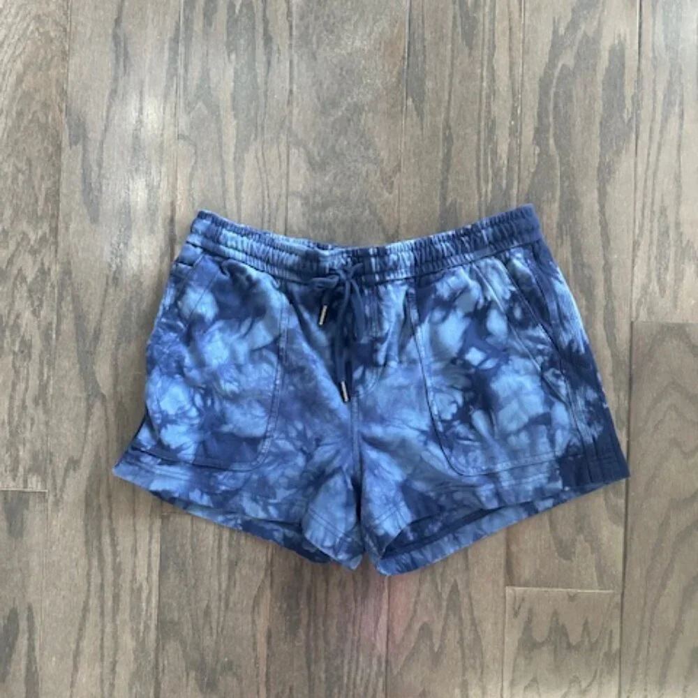 Athleta NWOT Farallon Knit Crustal Blue Tie Dye Drawstring Waist Short - Picture 4 of 16